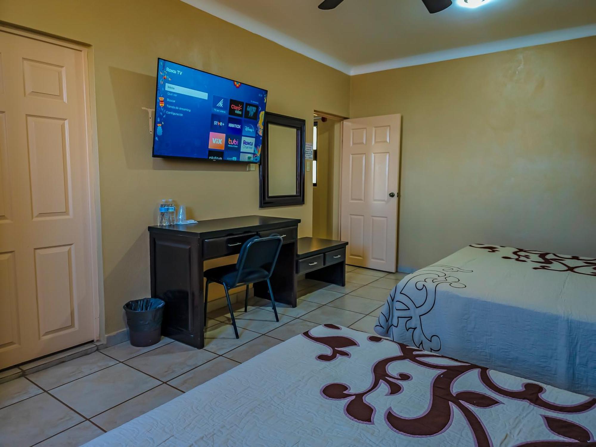 Hotel Oasis Ciudad Constitución Eksteriør bilde